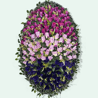 Венок из искусственных цветов